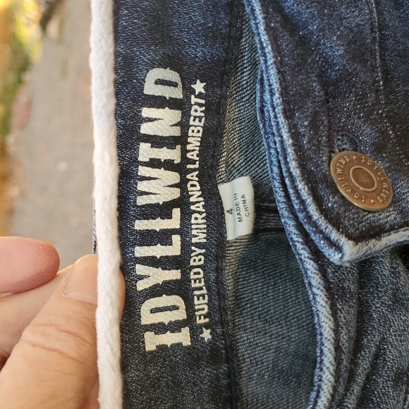 Idyllwind Dark Wash Jeans - Picture 2 of 12